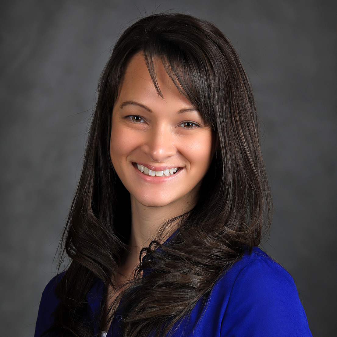 Headshot of Lori Norris