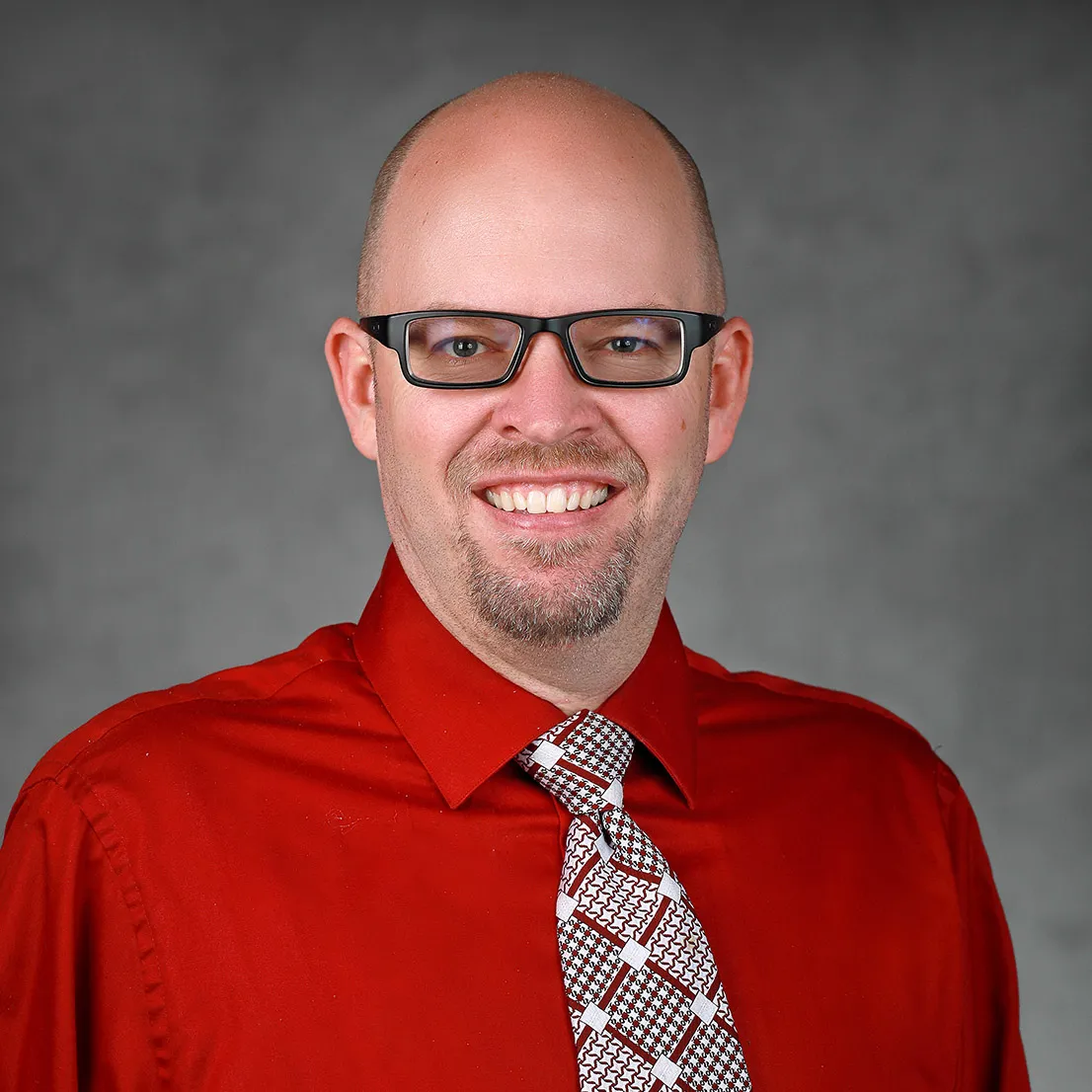 Heashot of Eric Peterson