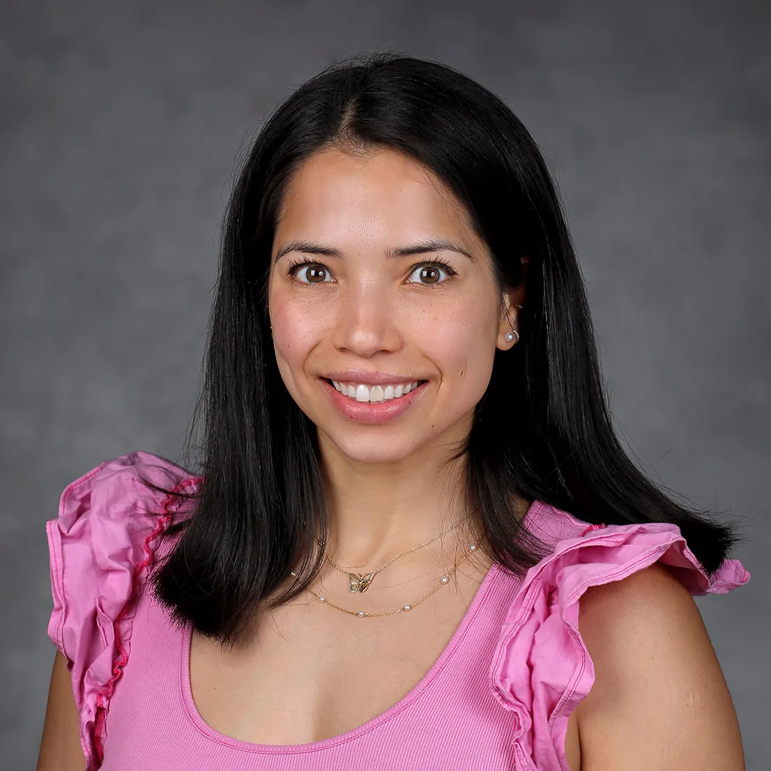 Headshot of Linda Pham