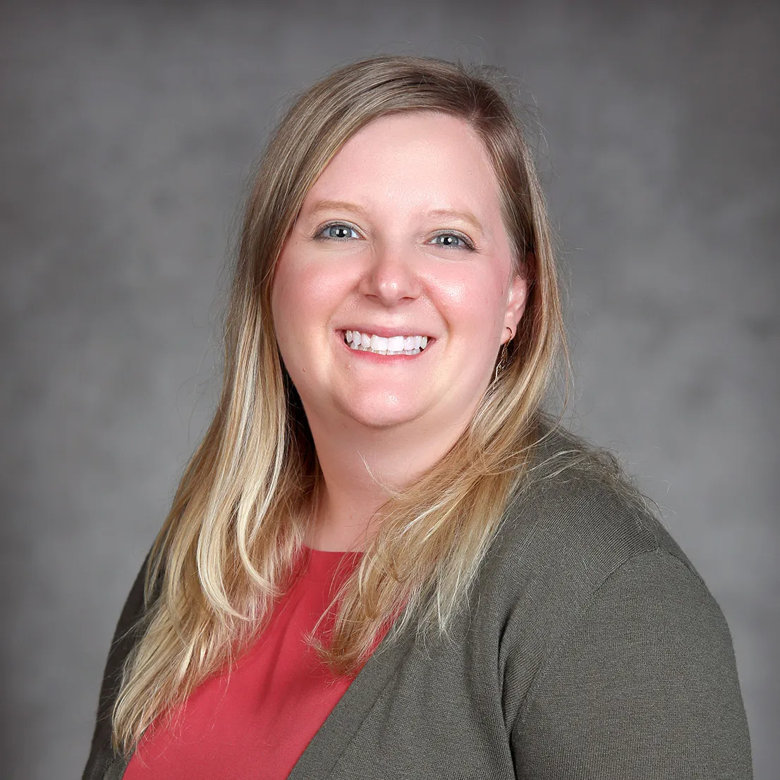 Heashot of Sara S. Wallace